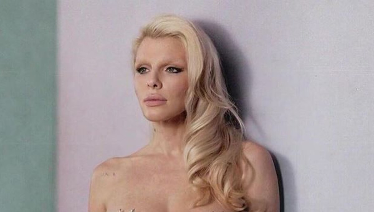 Güzel oyuncu Julia Fox gala tarzıyla şaşırttı