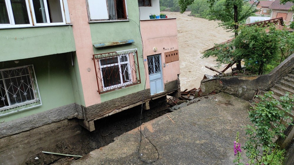 İl il sel bilançosu: Köprüler yıkıldı, evler sular altında kaldı - 28
