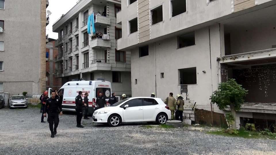 İstanbul'da şüpheli ölüm: 7 katlı binadan düşen kadın hayatını kaybetti - 1
