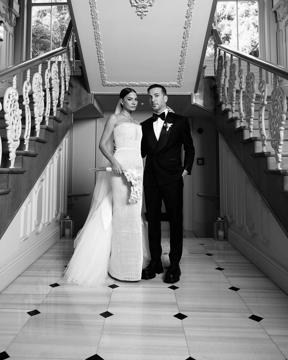 Demet Özdemir ve Oğuzhan Koç'tan düğün sonrası ilk paylaşım - 3