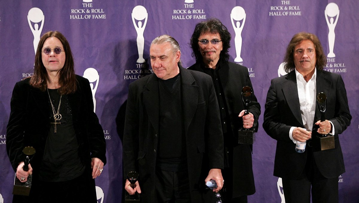 Black Sabbath ve Ozzy Osbourne aynı sahnede: 20 yıl sonra ilk kez bir aradalar
