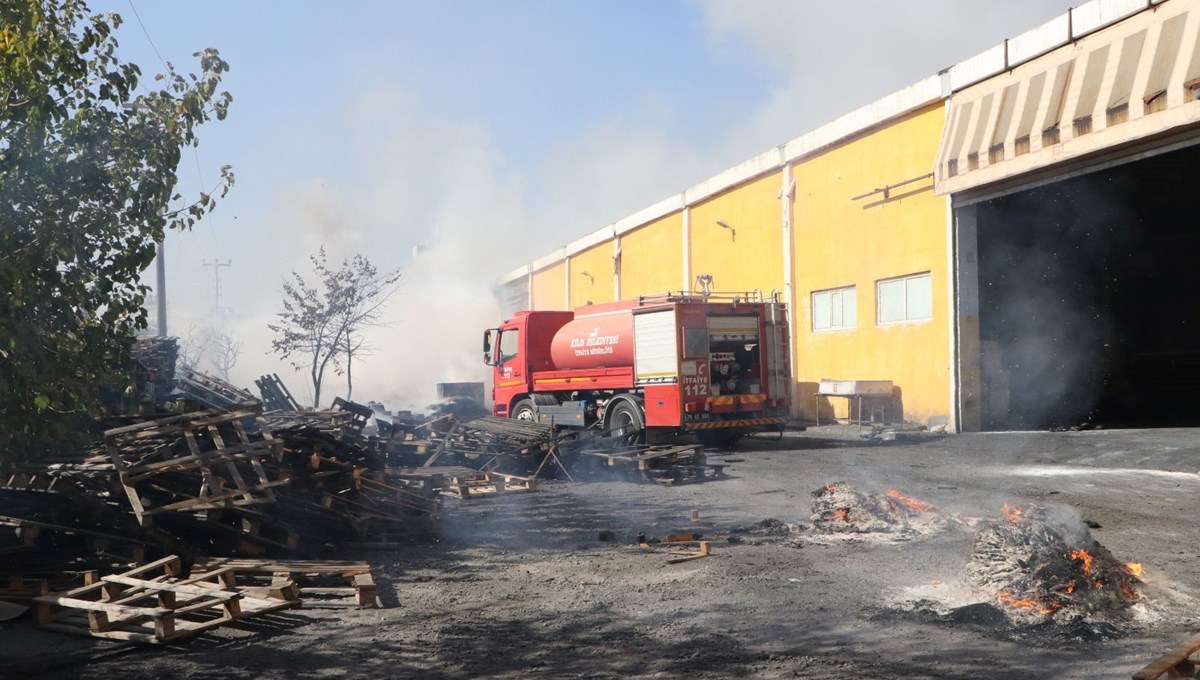 Kilis'te fabrika yangını