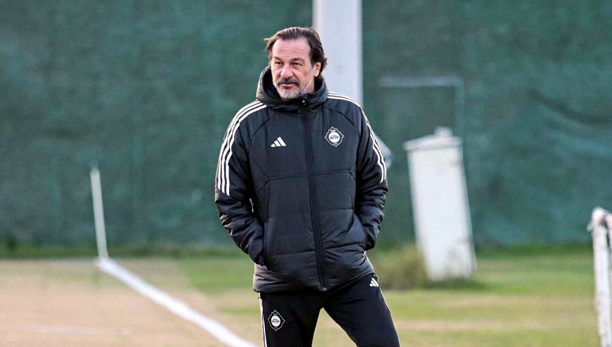 Altay'da favori Yusuf Şimşek