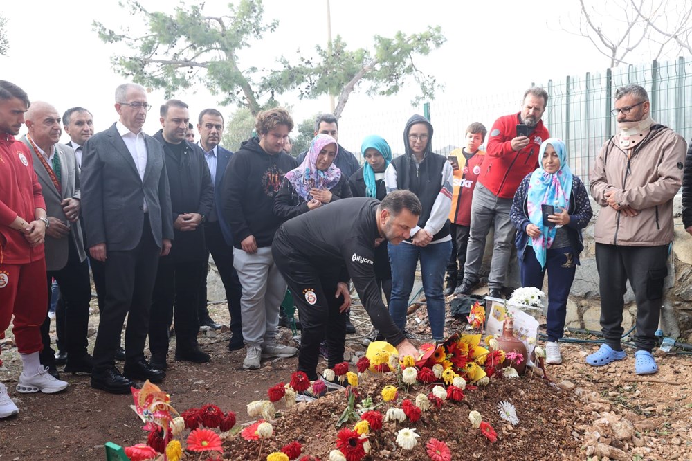 Galatasaray'dan Yiğit Kurt'un mezarına ziyaret - 2