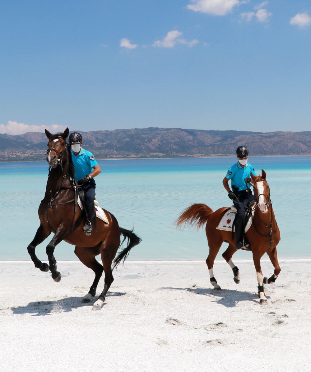 Salda Gölü, atlı jandarmaya emanet - 3