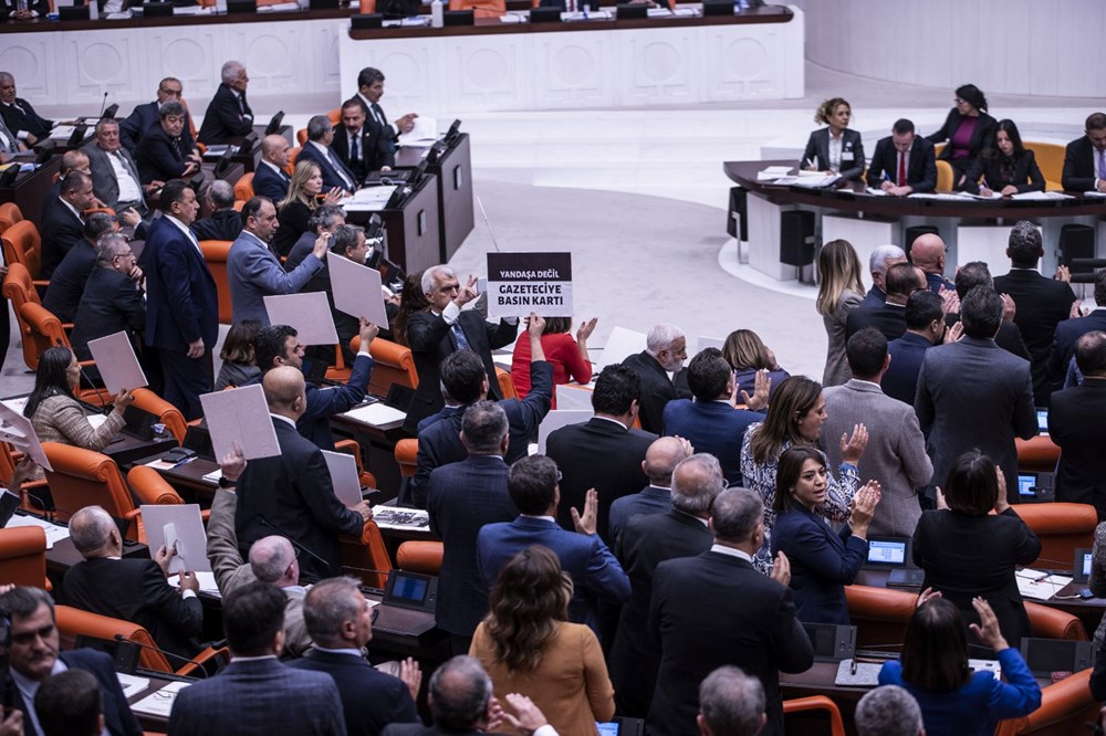 Meclis'te sosyal medya gerilimi - 5