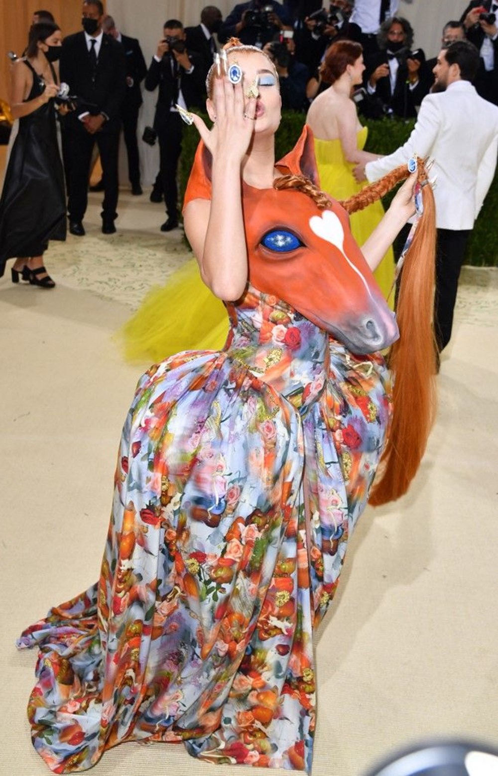 2021 MET Gala'nın en ilginç kıyafetleri - 64