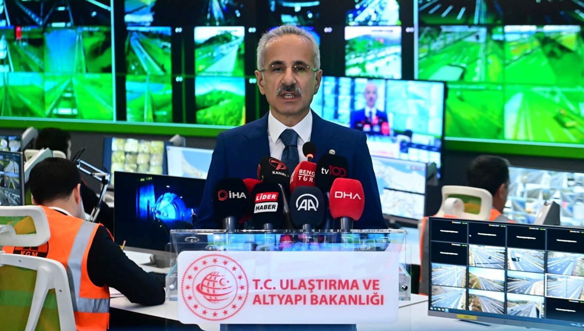 Bakanlıktan bayram trafiğine yakın takip Bakanlıktan bayram trafiğine yakın takip