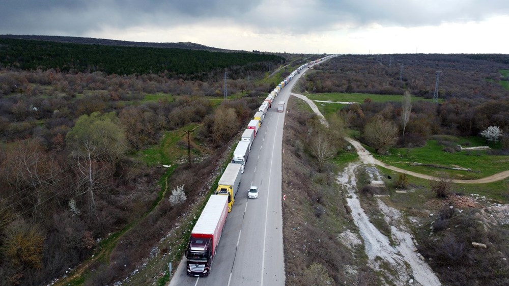 24 kilometre TIR kuyruğu: Schengen sonrası eziyet! - 6