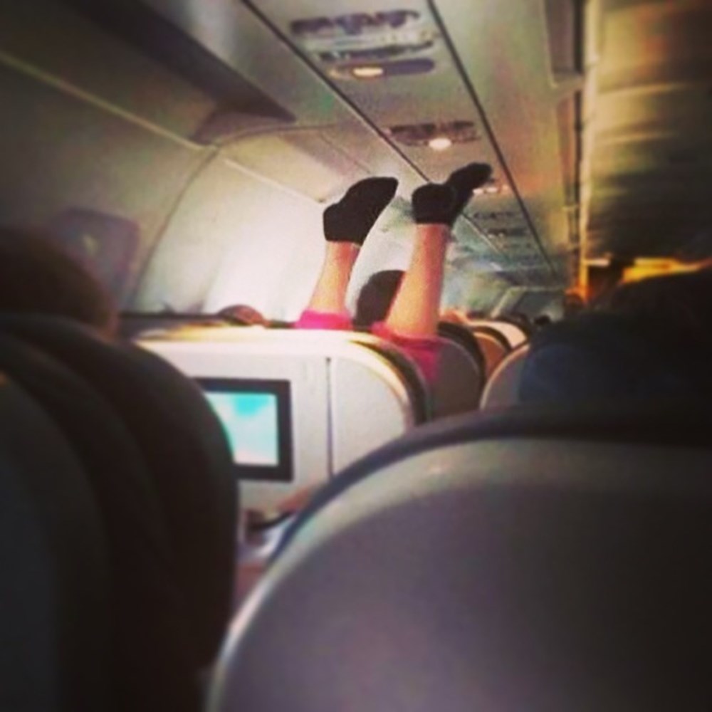 Голый пассажир в самолете