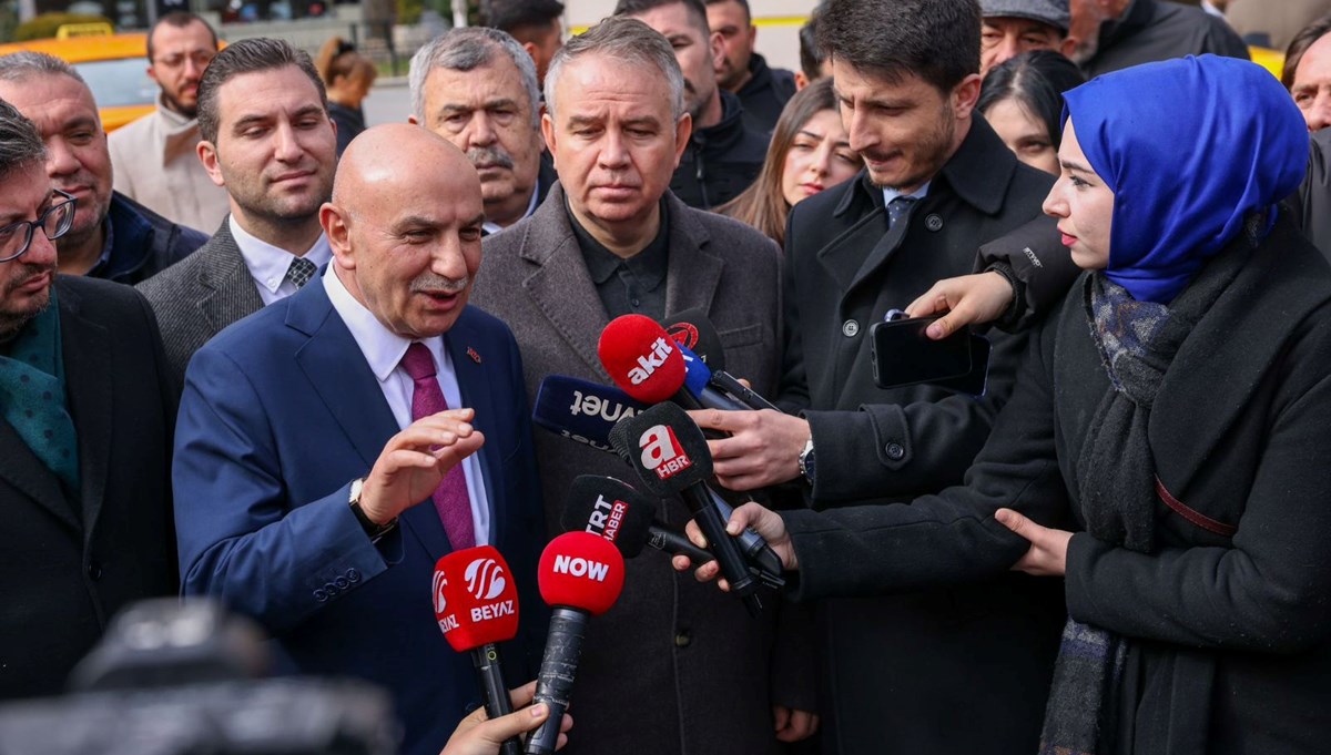 Turgut Altınok: Ankara Büyükşehir'in bütün şirketleri batık Turgut Altınok: Ankara Büyükşehir'in bütün şirketleri batık