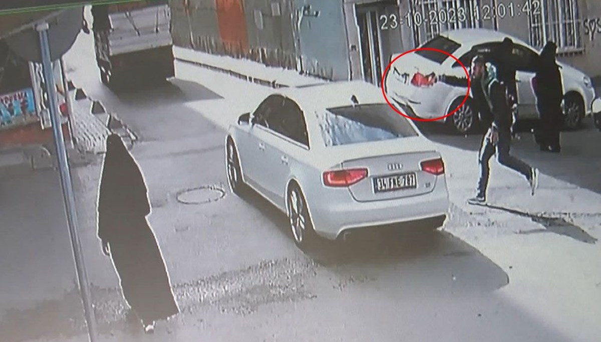 Eşinin akrabasını kurşun yağmuruna tuttu Eşinin akrabasını kurşun yağmuruna tuttu