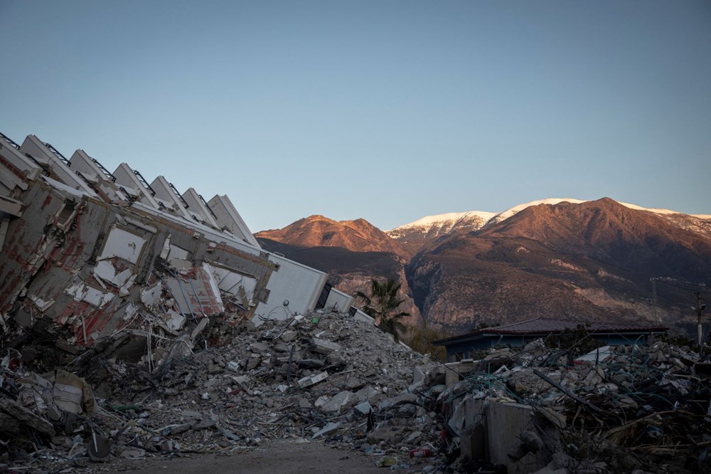 İTÜ'nün deprem raporu: Yıkımın nedenleri açıklandı