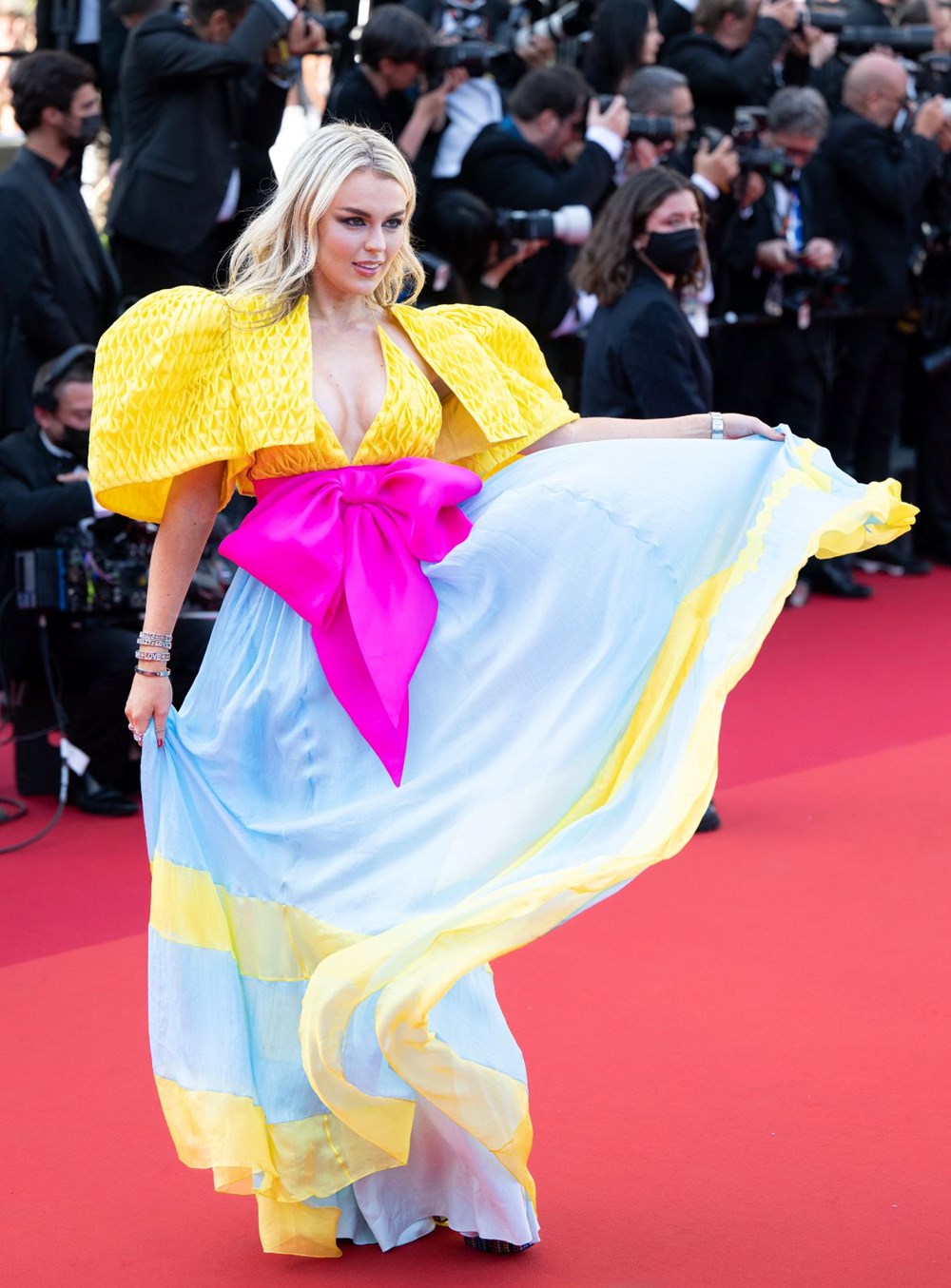 2022 Cannes Film Festivali başladı: Kırmızı halı şıklığı - 22