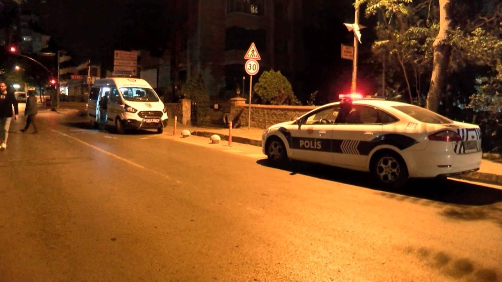 İstanbul'da cadde ortasında çatışma: Yaralılar var - 8