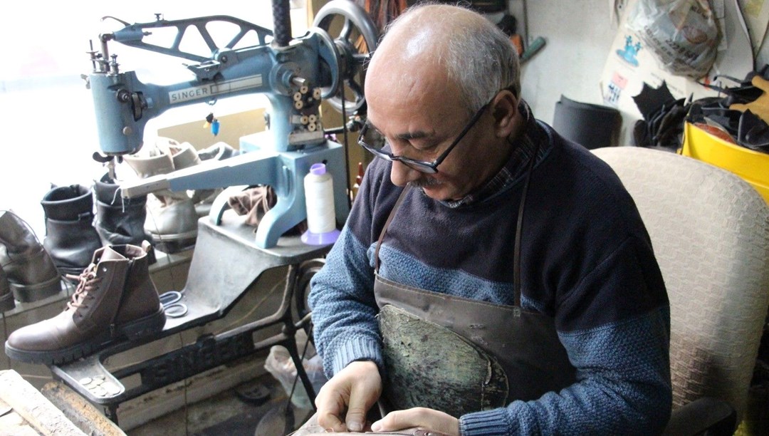 Yarım asırdır aynı dükkanda hizmet veriyor