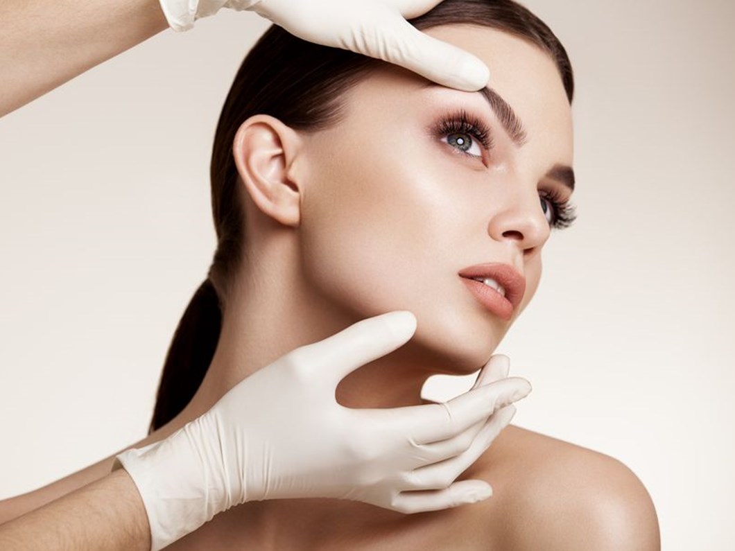 9 Soruda Yuz Gerdirme Ameliyati Kaliciliginin Uzun Surmesi Icin Neler Yapilmali Saglik Haberleri Ntv