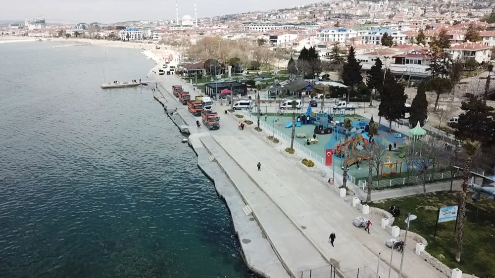 İstanbul'da 'tsunamiden kaçış' tabelaları - 4