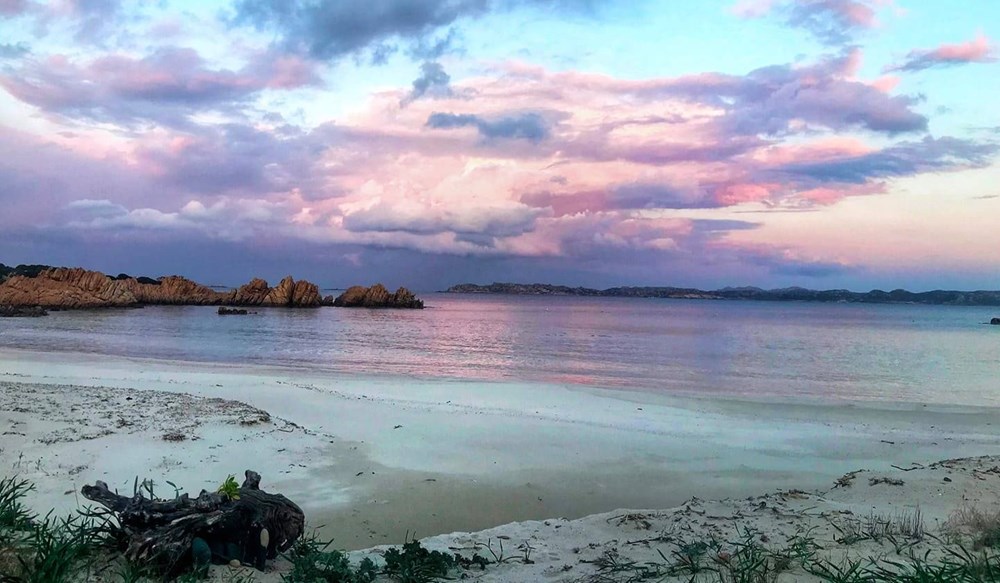 'İtalyan Robinson Crusoe' 32 yıldır tek başına yaşadığı adadan ayrılıyor - 5