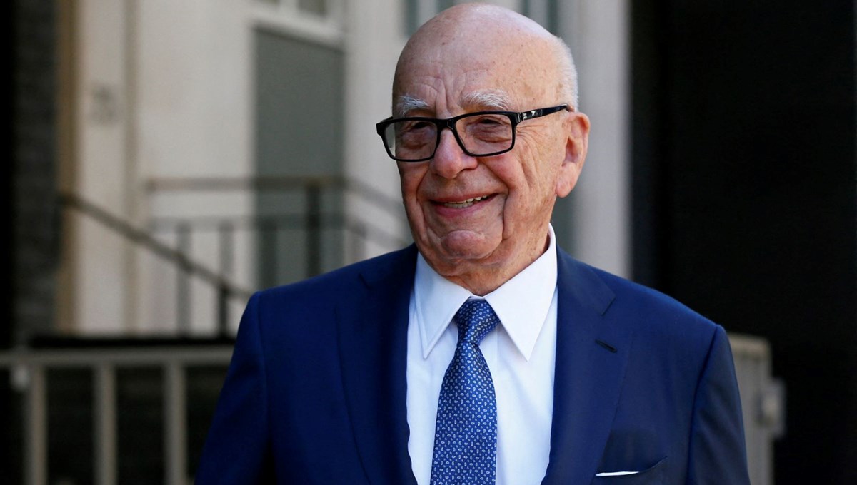 Dünya medyasında bir devrin sonu | Rupert Murdoch, koltuğu oğluna bıraktı Dünya medyasında bir devrin sonu | Rupert Murdoch, koltuğu oğluna bıraktı