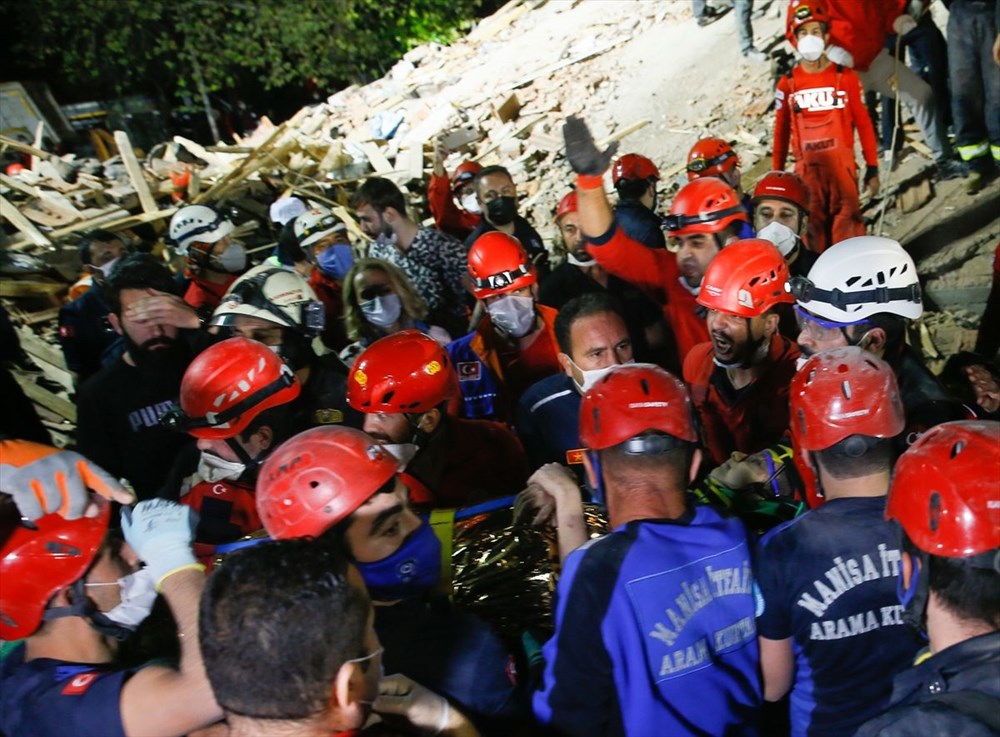 Enkazda mucize arayışı (Zamana karşı büyük yarış) - 36