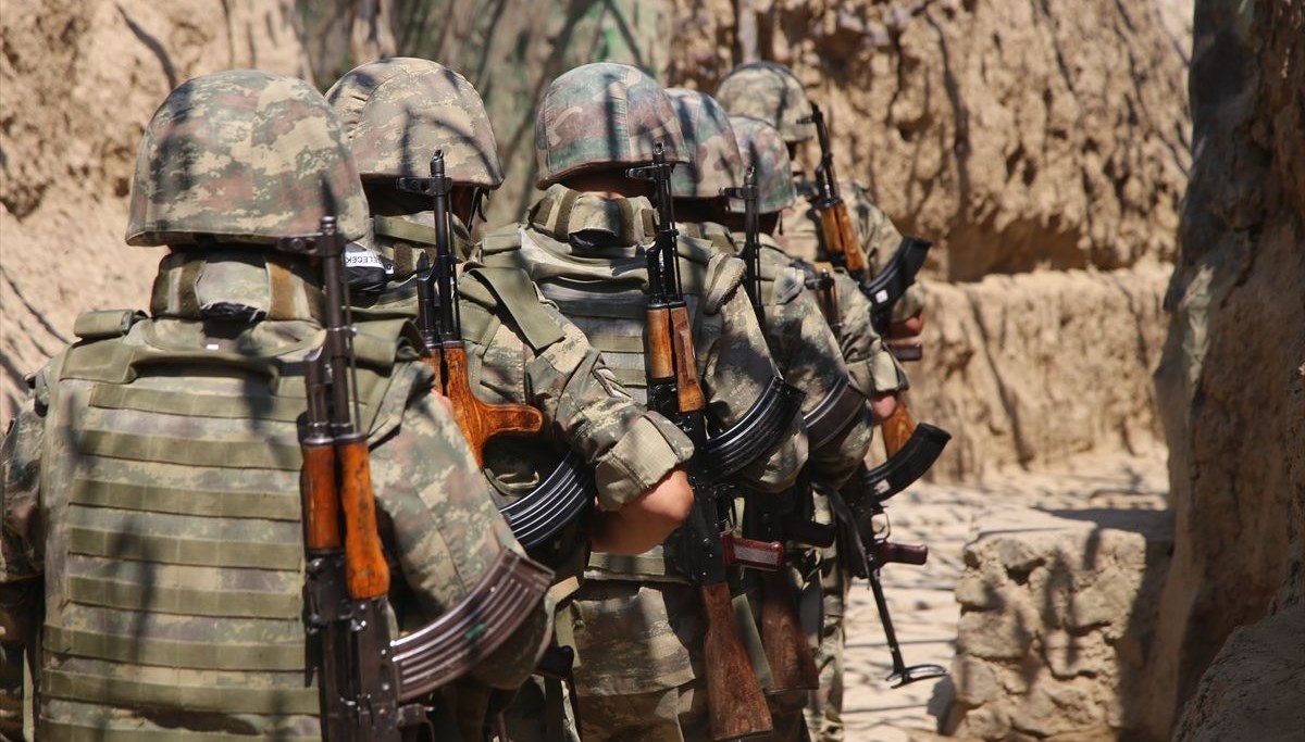 Azerbaycan sınırında çatışma