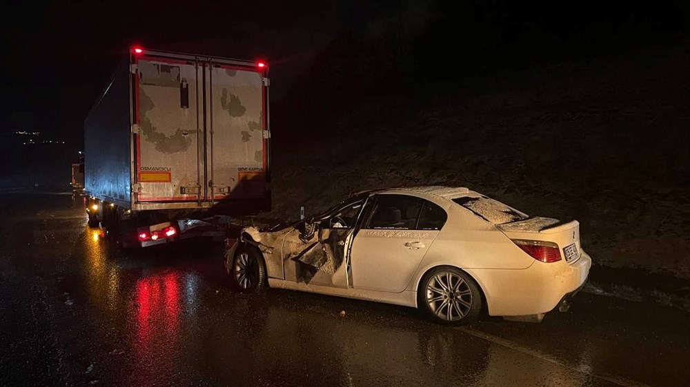 Samsun'da 13 araçlık zincirleme kaza: 8 yaralı - 3