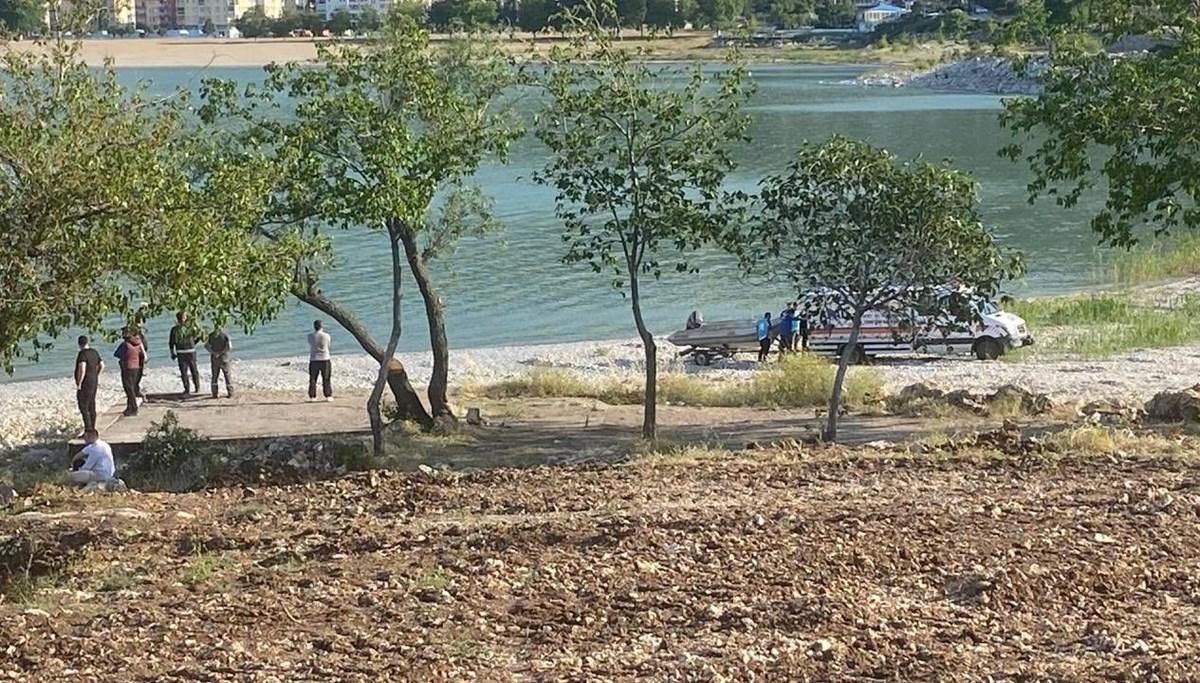 Göle girdi, cansız bedeni bulundu