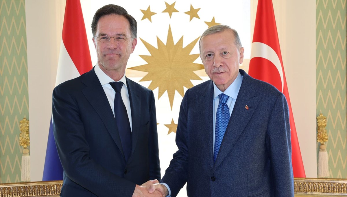 Erdoğan ve Rutte'den ortak basın toplantısı