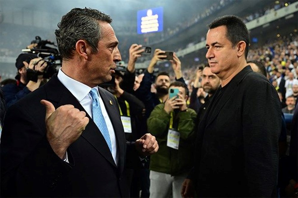 Fenerbahçe'de Kale Devrimi: Beklenmedik Bir İsim Mi Geliyor? 74 gOhLUowKAEaM5PNdfMQwFg