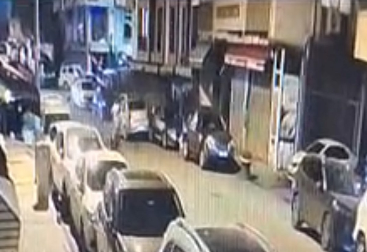 Kaza anı çevredeki güvenlik kamerası tarafından kaydedildi. Görüntülerde genç Kerim