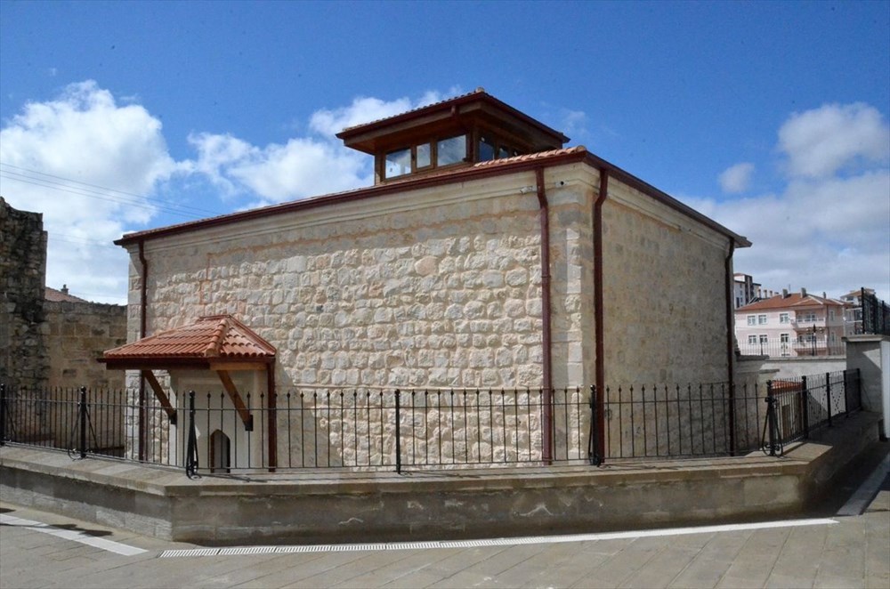 Osmanlı'dan kalma Hatun Hamamı kapılarını yeniden açıyor - 7