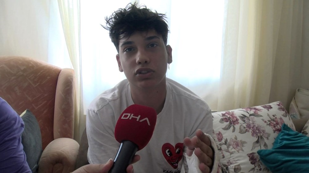 Engelli ikizlere beyzbol sopalarıyla bayıltan dayak - 5