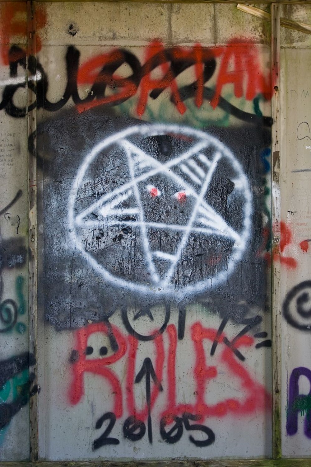 İngiltere'de Şeytan'a tapan gençlerin sayısı hızla artıyor (Satanizm nedir? Satanizm neden popülerleşiyor?) - 4
