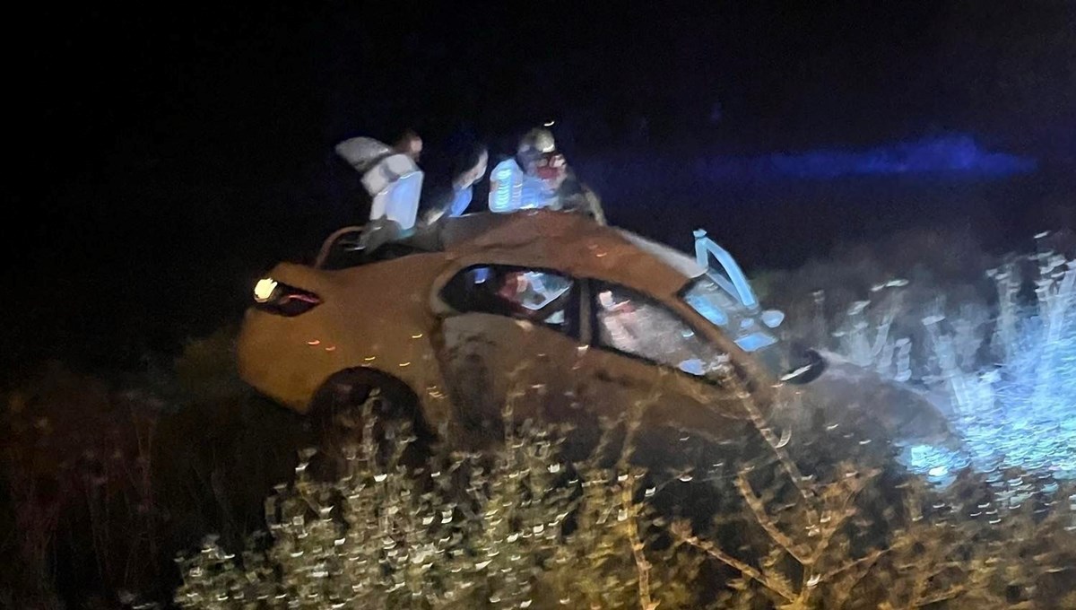Ankara’da otomobil ile kamyon çarpıştı: 4 yaralı Ankara’da otomobil ile kamyon çarpıştı: 4 yaralı