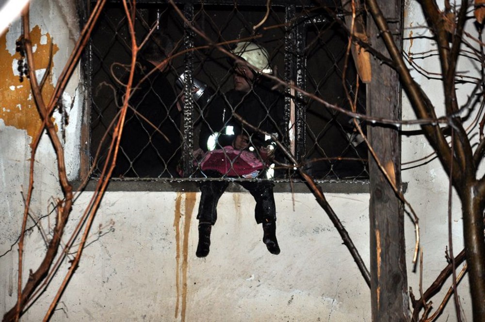 Çorum�da ev yangını 4 ölü NTV