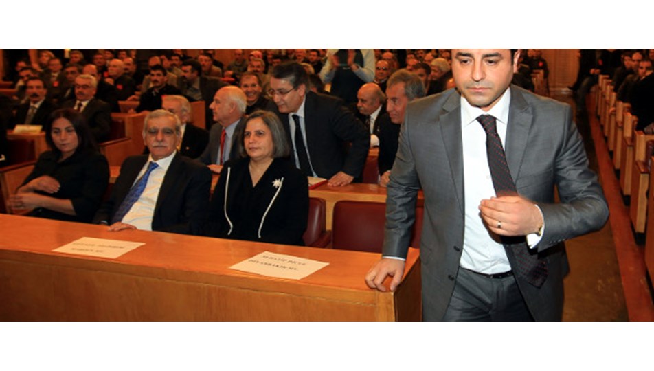 Demirtaş: Yanan 11 işçi AKP'nin gündemi değil