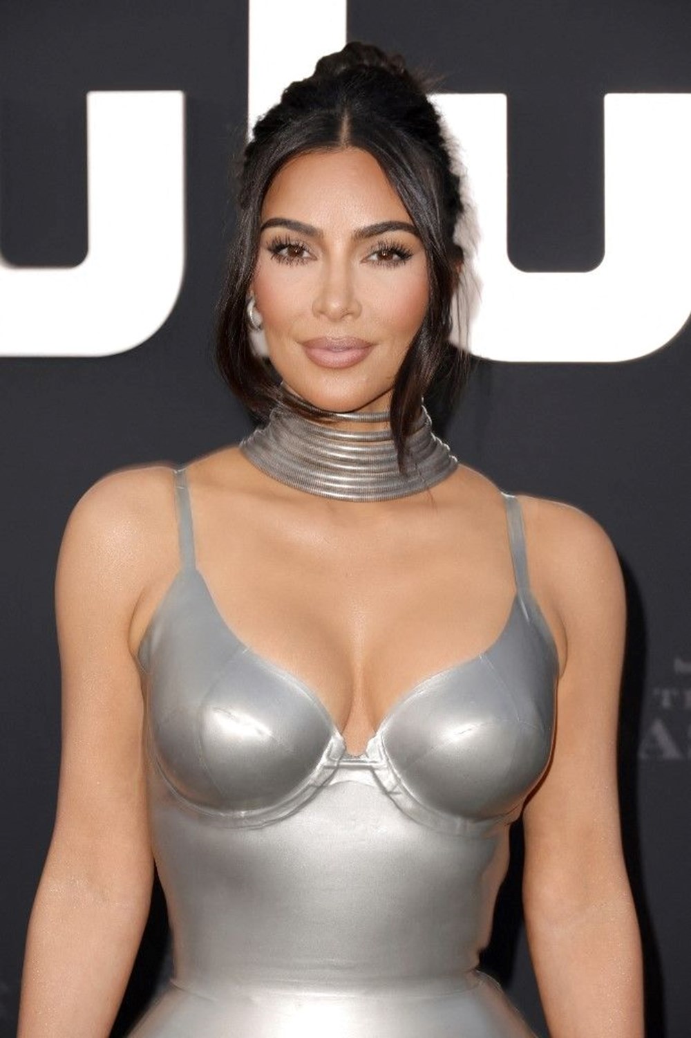 Kim Kardashian'ı soyan hırsız: Parasını etrafa saçıyordu - 3