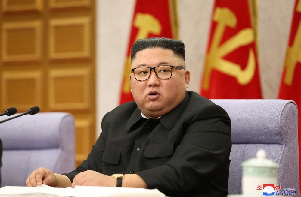 Kim Jong-Un zayıfladı, boynu ortaya çıktı - 8