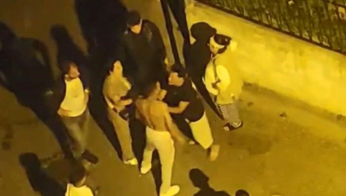 Baba ile oğlunun motosiklet kavgası Baba ile oğlunun motosiklet kavgası