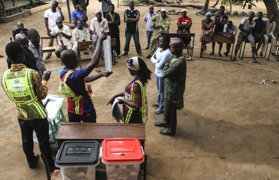 Nijerya seçimlerinde Müslüman aday önde gidiyor - 1