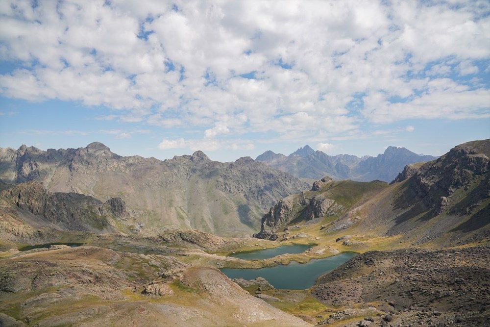 G�ky�z�ne kom�u' zirveleriyle Ka�karlar'daki sakl� cennet: Yedig�ller