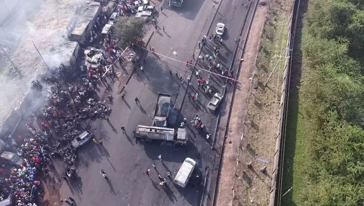 Sierra Leone'de yakıt tankeri patladı: 92 kişi hayatını kaybetti