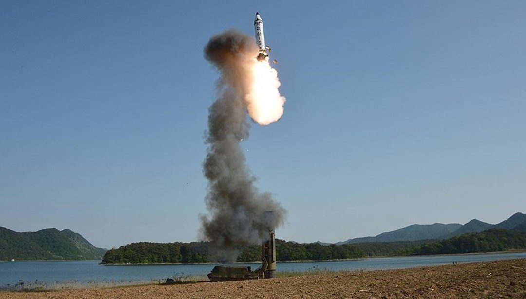 Kuzey Kore tansiyonu yükseltti! Japon Denizi'nde balistik füze alarmı