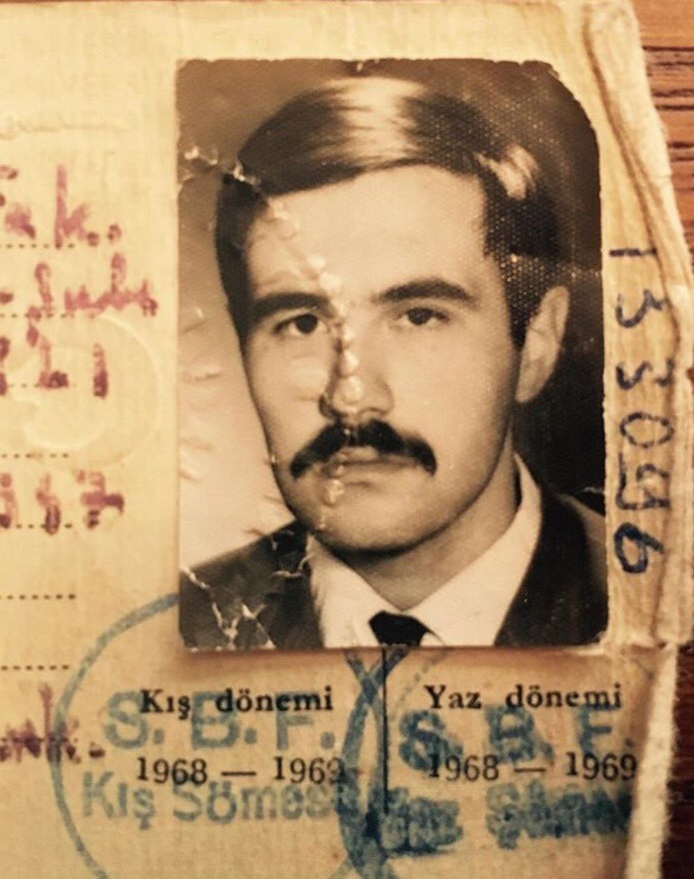 Ünlü isim geçmişe götürdü: "Oyuncu olacağını nasıl anlamadın" (Ünlülerin çocukluk ve gençlik halleri) - 659