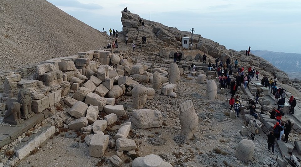 Dünya mirası Nemrut'un bu yılki ziyaretçi sayısı çeyrek milyona yaklaştı - 2