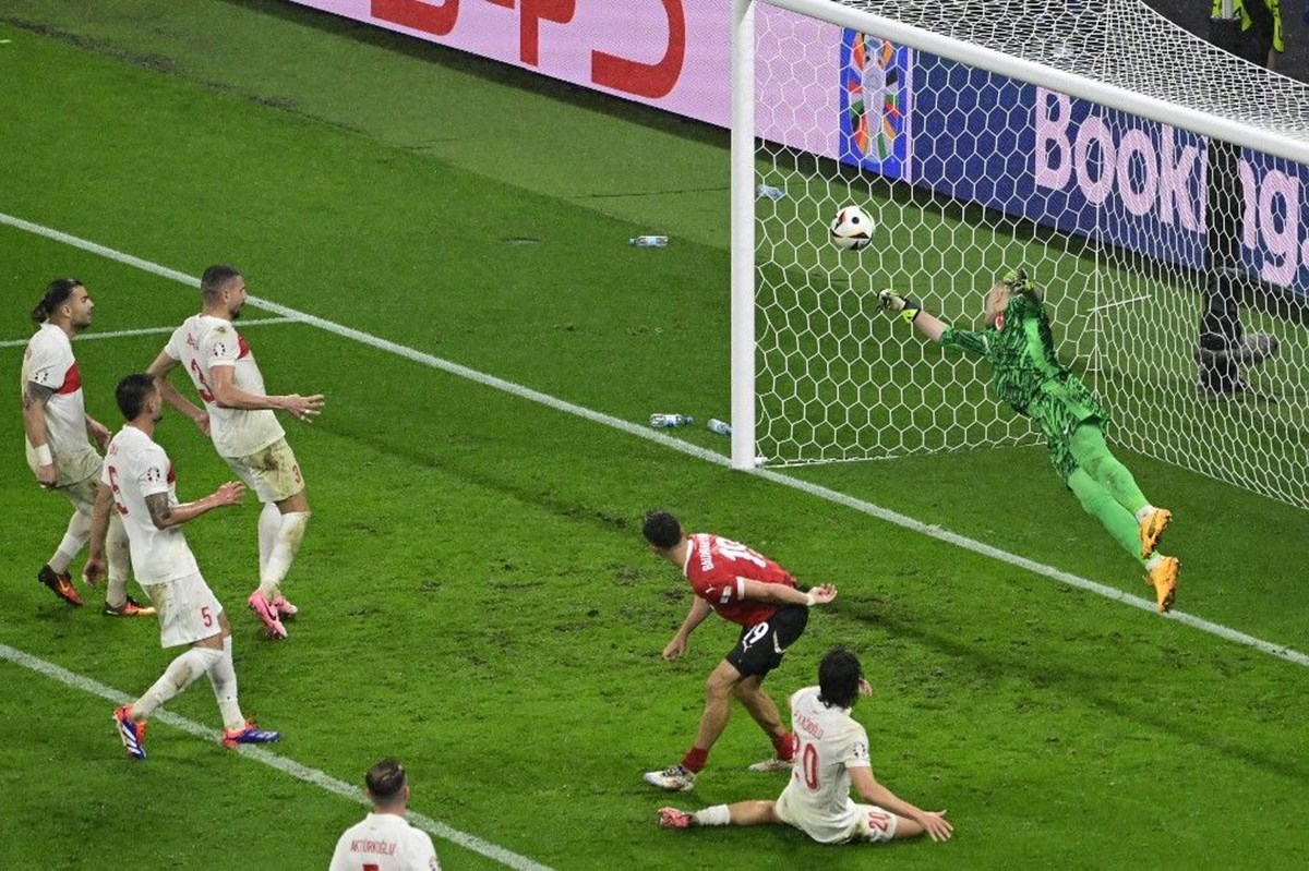 geBONcRrB0qdElndxlj9_g.jpg