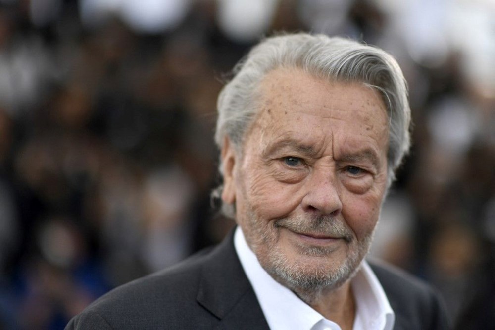 Ünlü isimlerden Alain Delon için taziye mesajları: Güle güle efsane - 1
