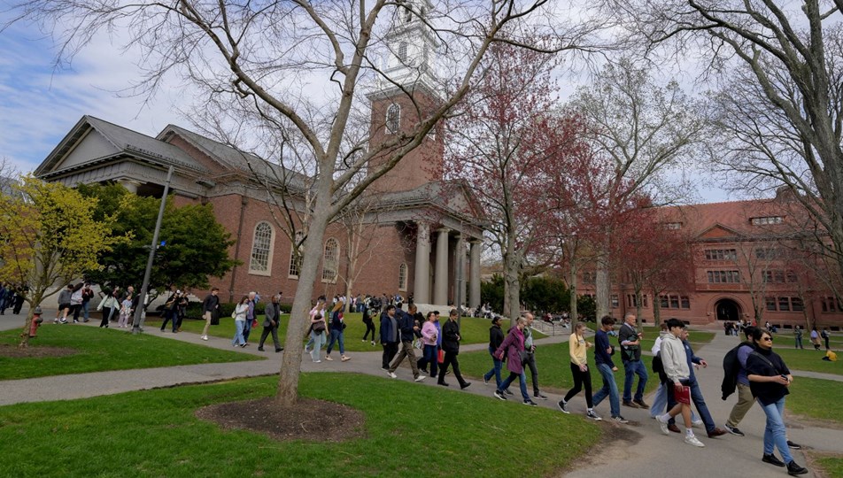 Harvard Üniversitesinin uluslararası öğrenci kabulü durduruldu
