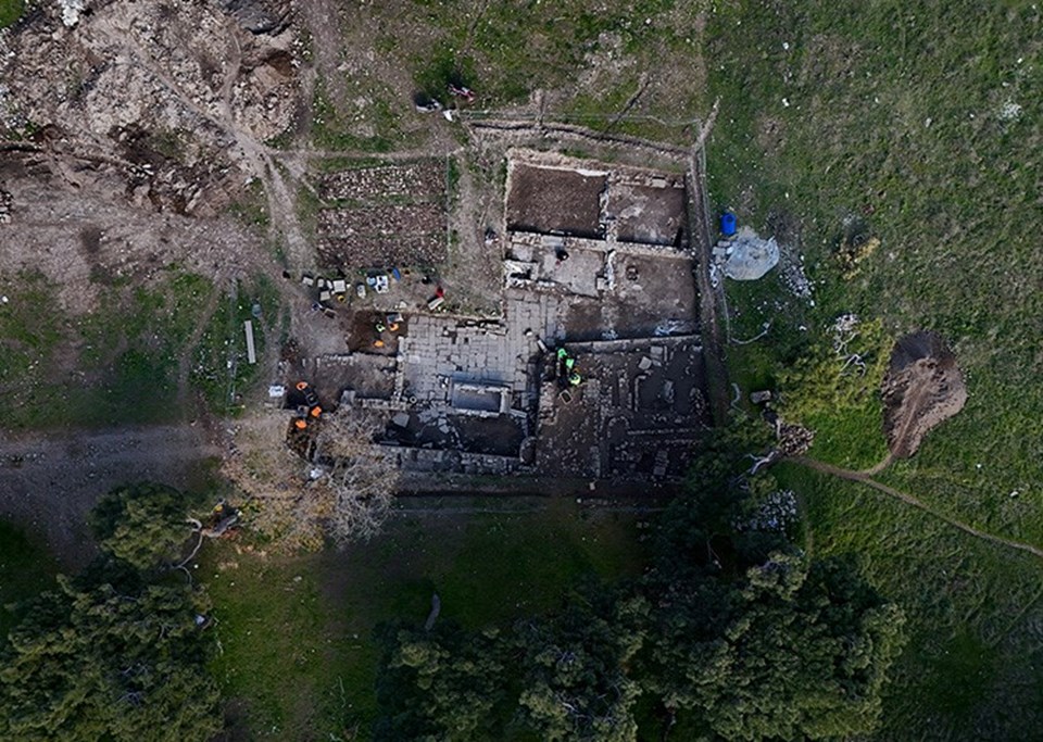 Pergamon Antik Kenti'ndeki Mozaikli Ev ortaya çıkarılıyor - 1